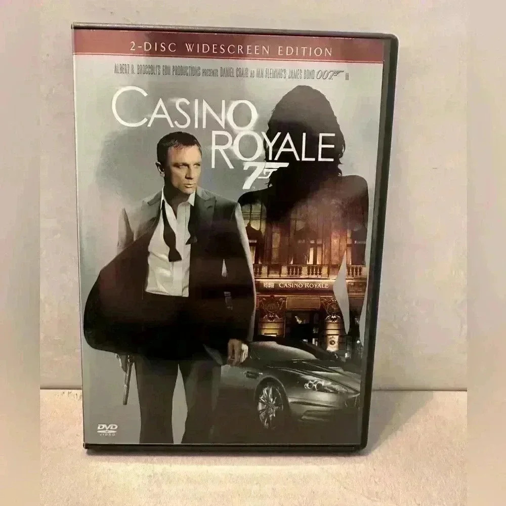 Casino Royale (DVD, 2007, 2-Disc Widescreen Edition) Excellent Discs